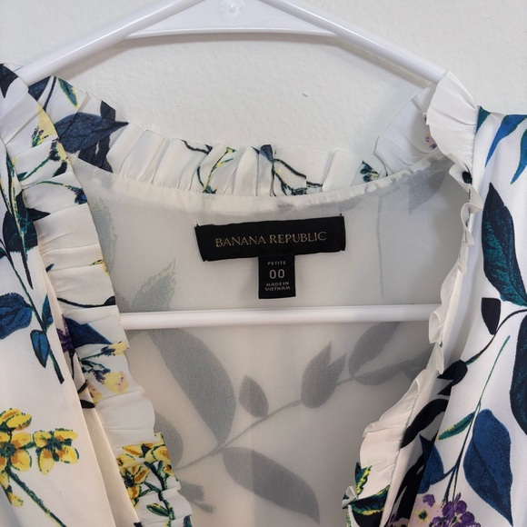 Banana Republic Floral Satin Maxi Dress Size 00P - Picture 4 of 7